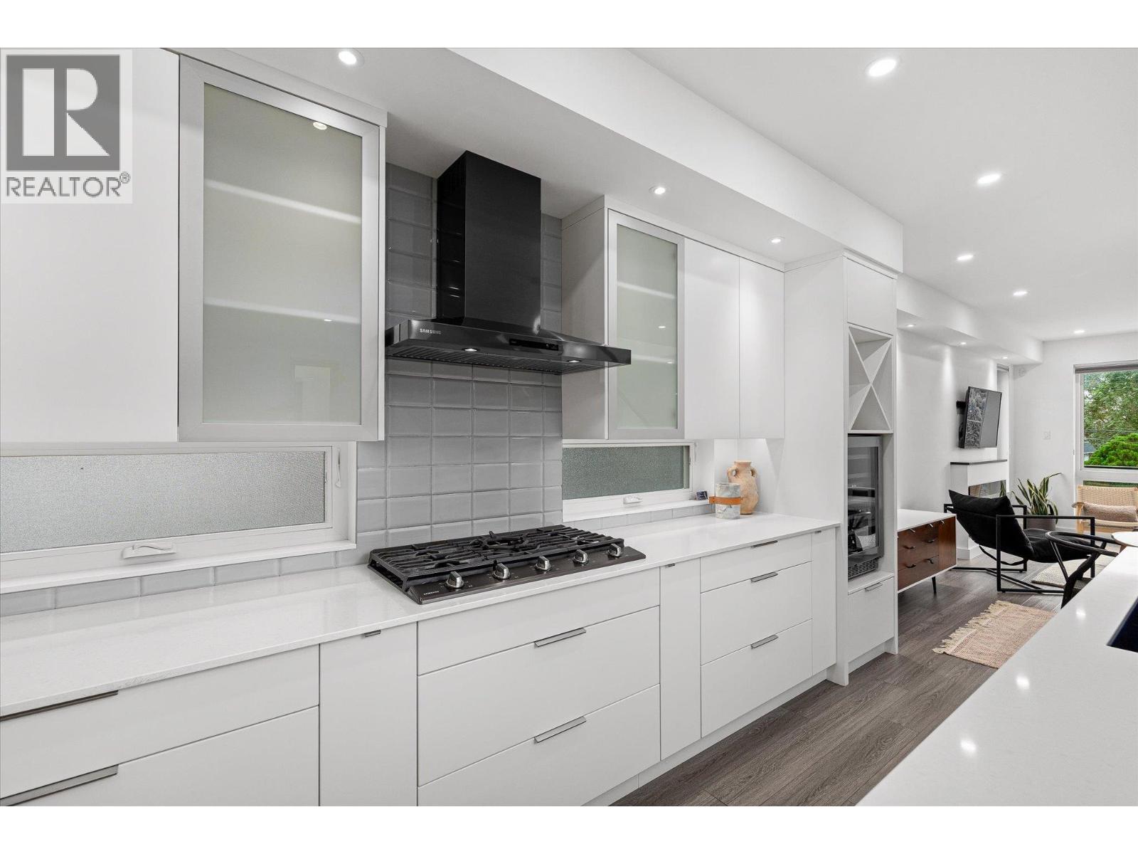 651 Churchill Avenue Unit# 101, Penticton, British Columbia  V2A 1E2 - Photo 8 - 10399685