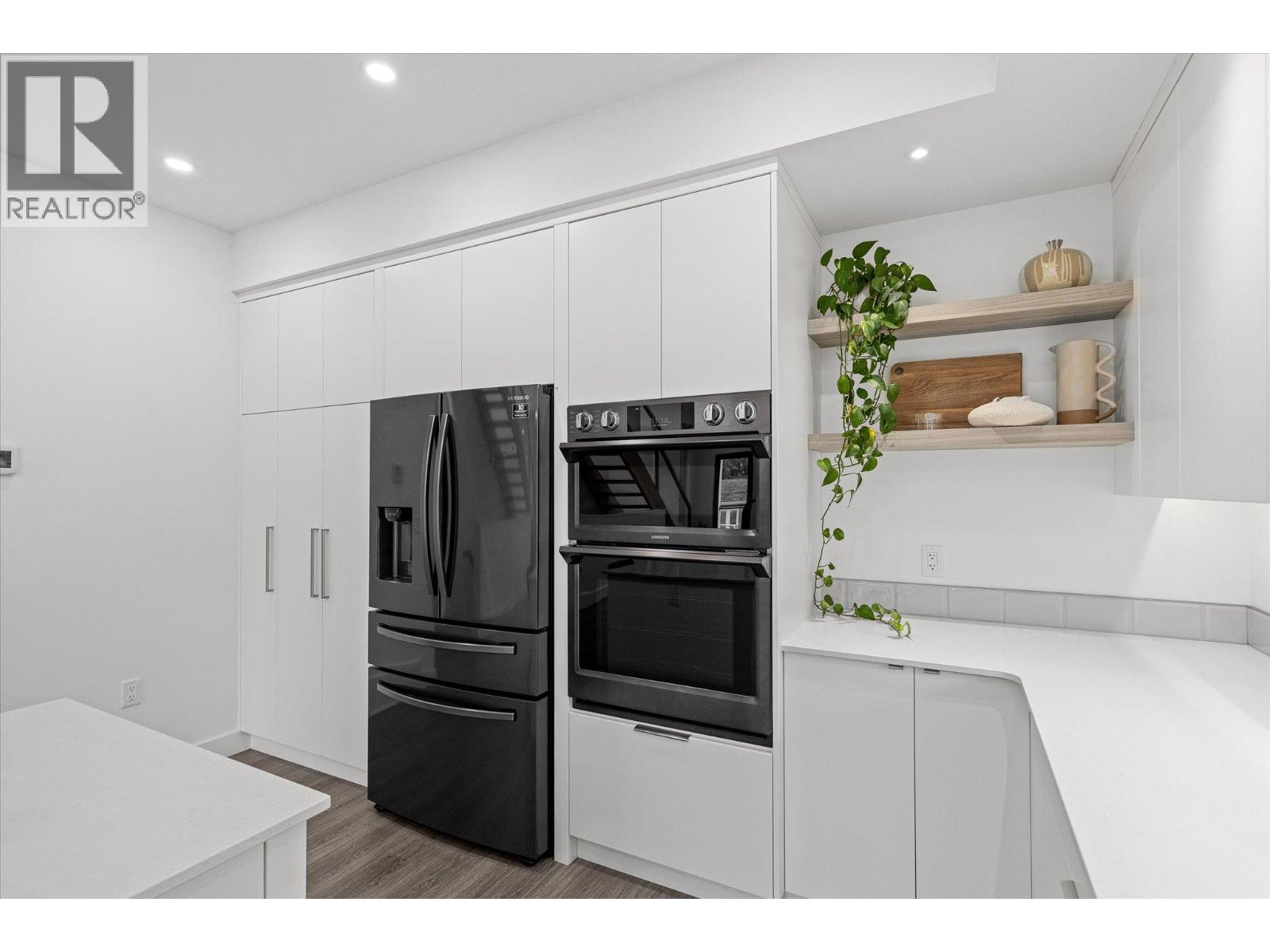 651 Churchill Avenue Unit# 101, Penticton, British Columbia  V2A 1E2 - Photo 9 - 10399685