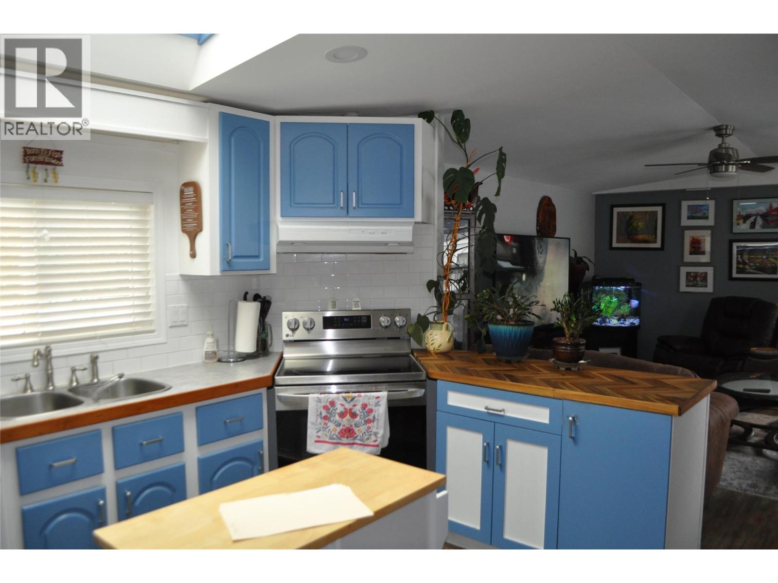 610 Katherine Road Unit# 10, West Kelowna, British Columbia  V1Z 3G2 - Photo 16 - 10399211