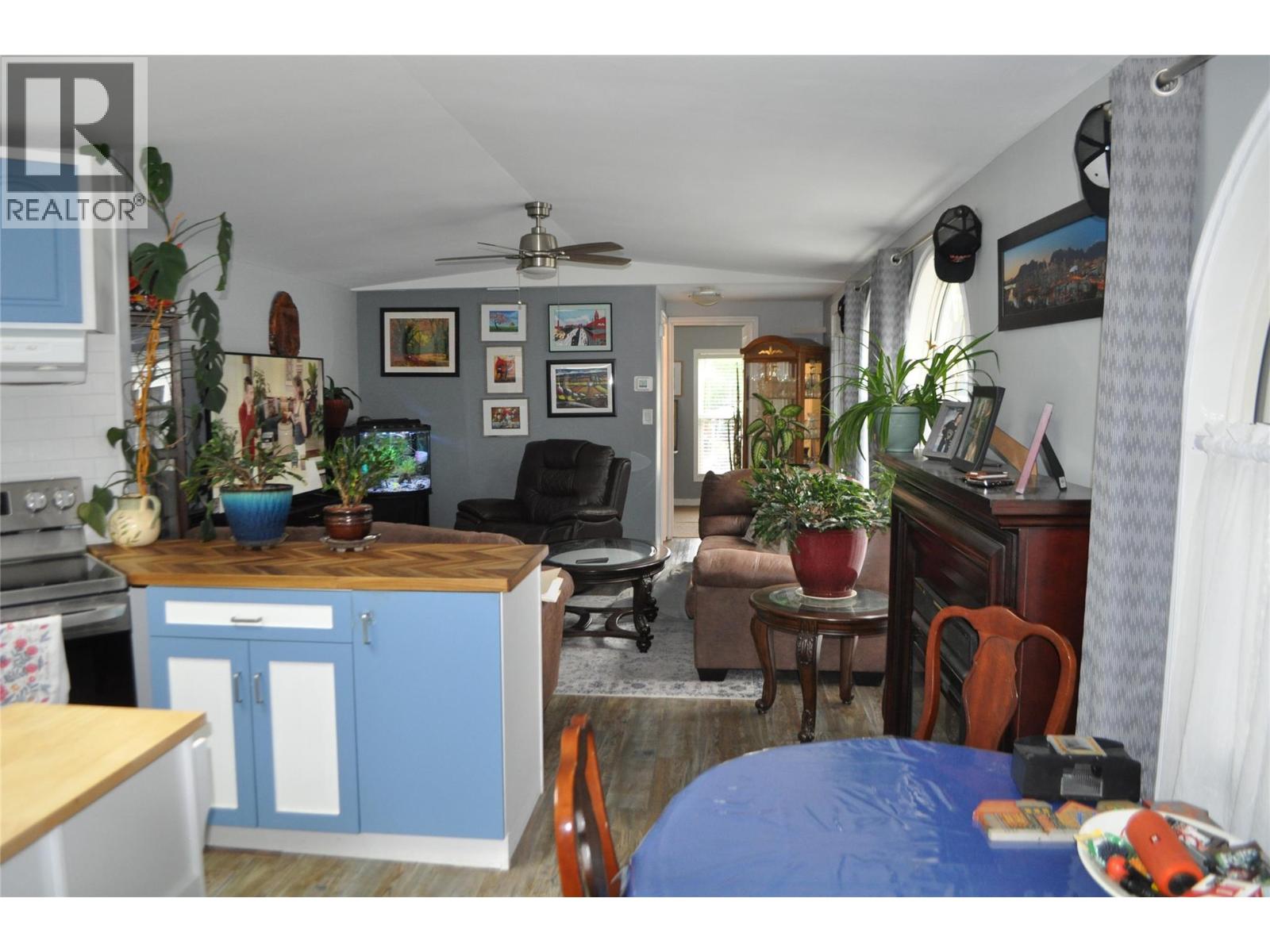 610 Katherine Road Unit# 10, West Kelowna, British Columbia  V1Z 3G2 - Photo 5 - 10399211