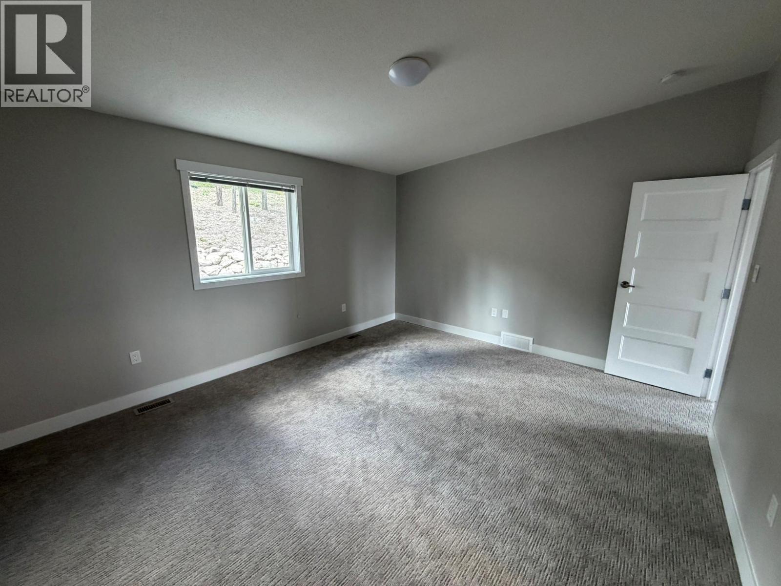 7932 Alpine Road, Kelowna, British Columbia  V1Z 3V4 - Photo 19 - 10399698