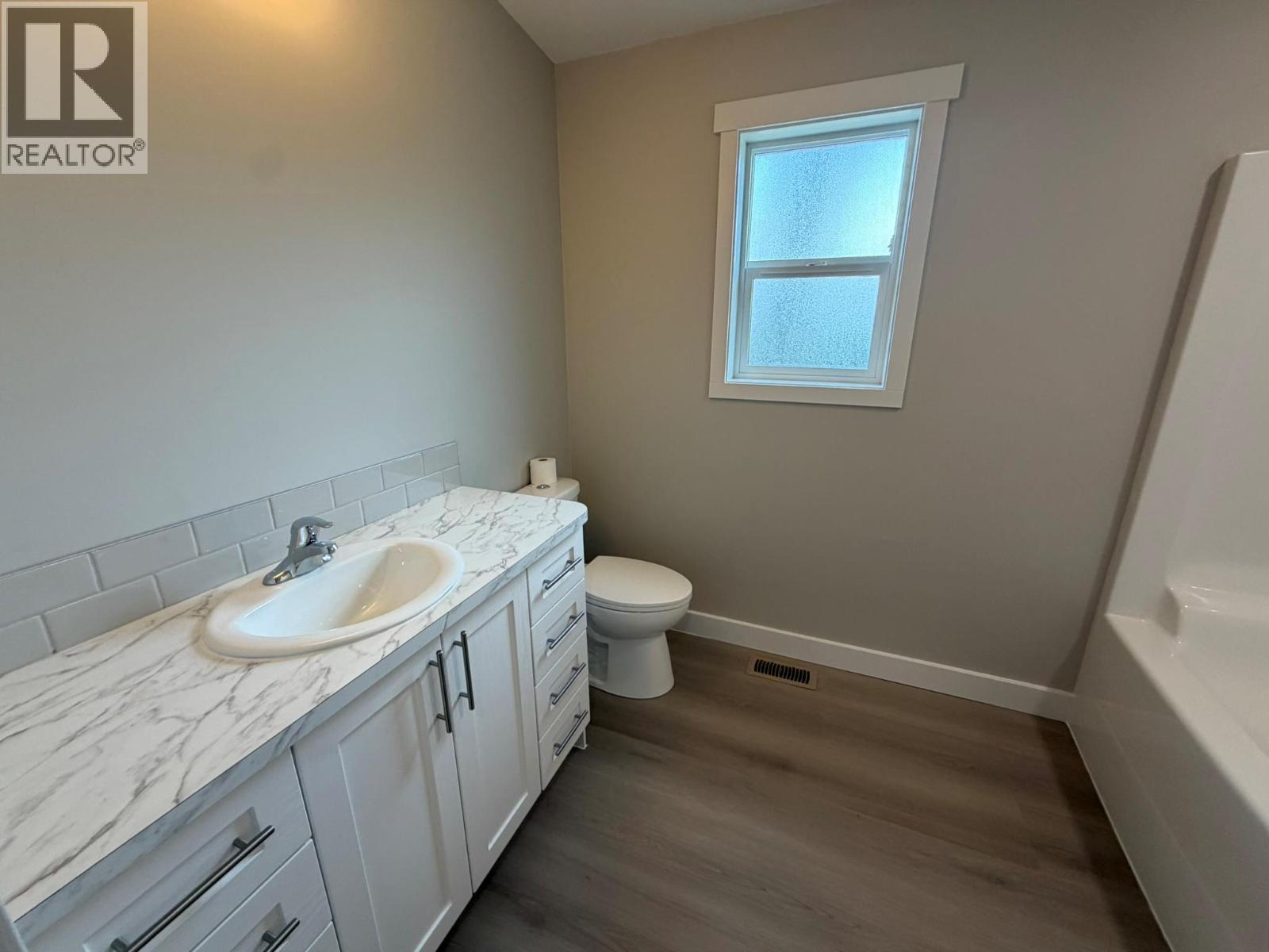 7932 Alpine Road, Kelowna, British Columbia  V1Z 3V4 - Photo 21 - 10399698