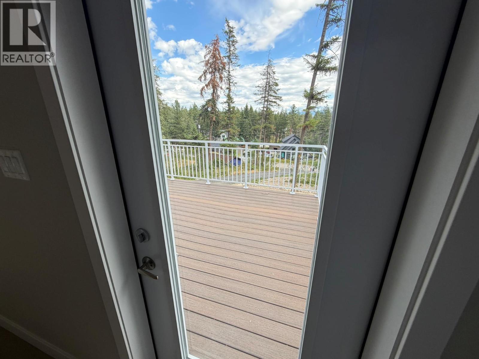 7932 Alpine Road, Kelowna, British Columbia  V1Z 3V4 - Photo 25 - 10399698