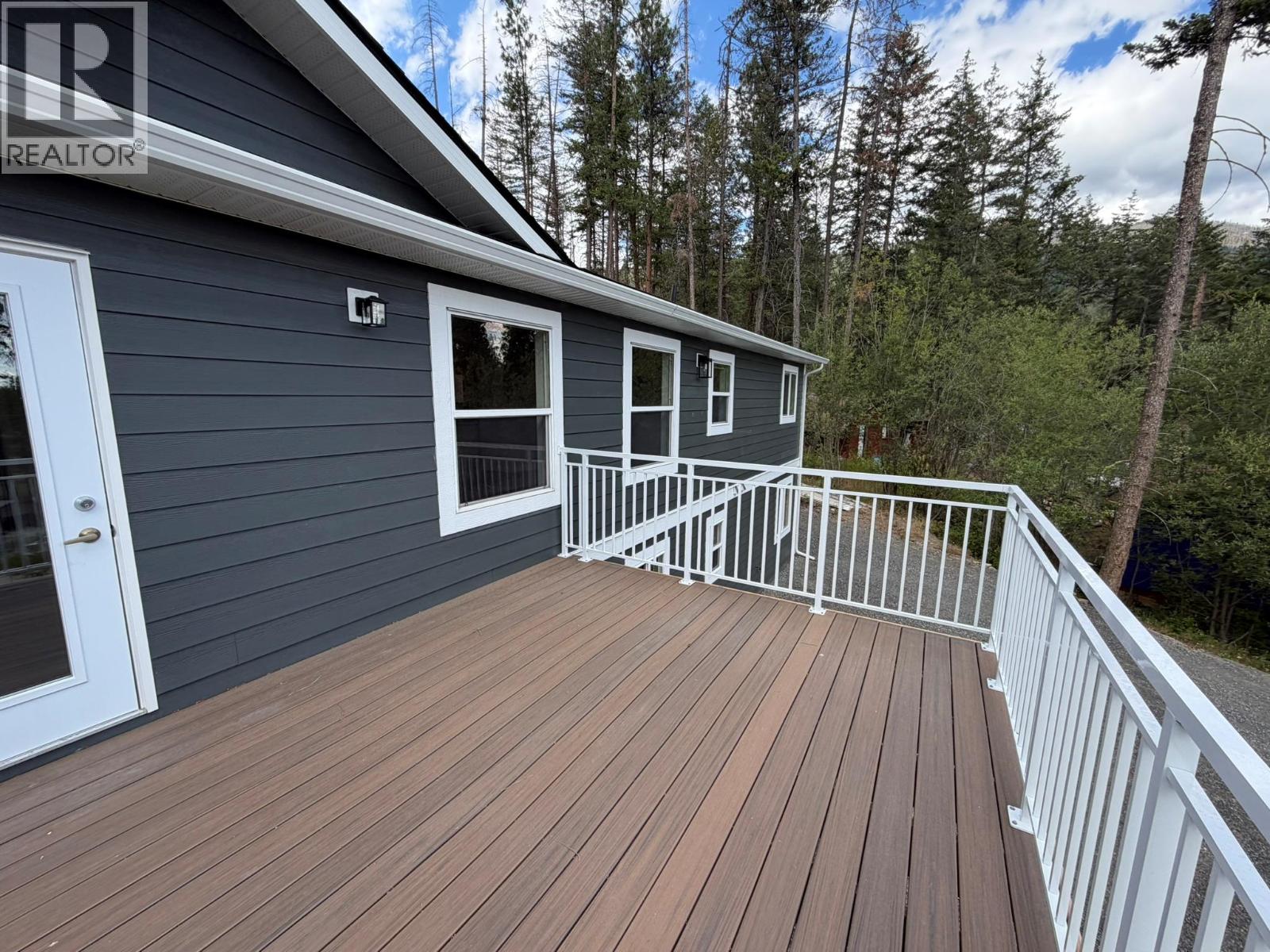 7932 Alpine Road, Kelowna, British Columbia  V1Z 3V4 - Photo 30 - 10399698