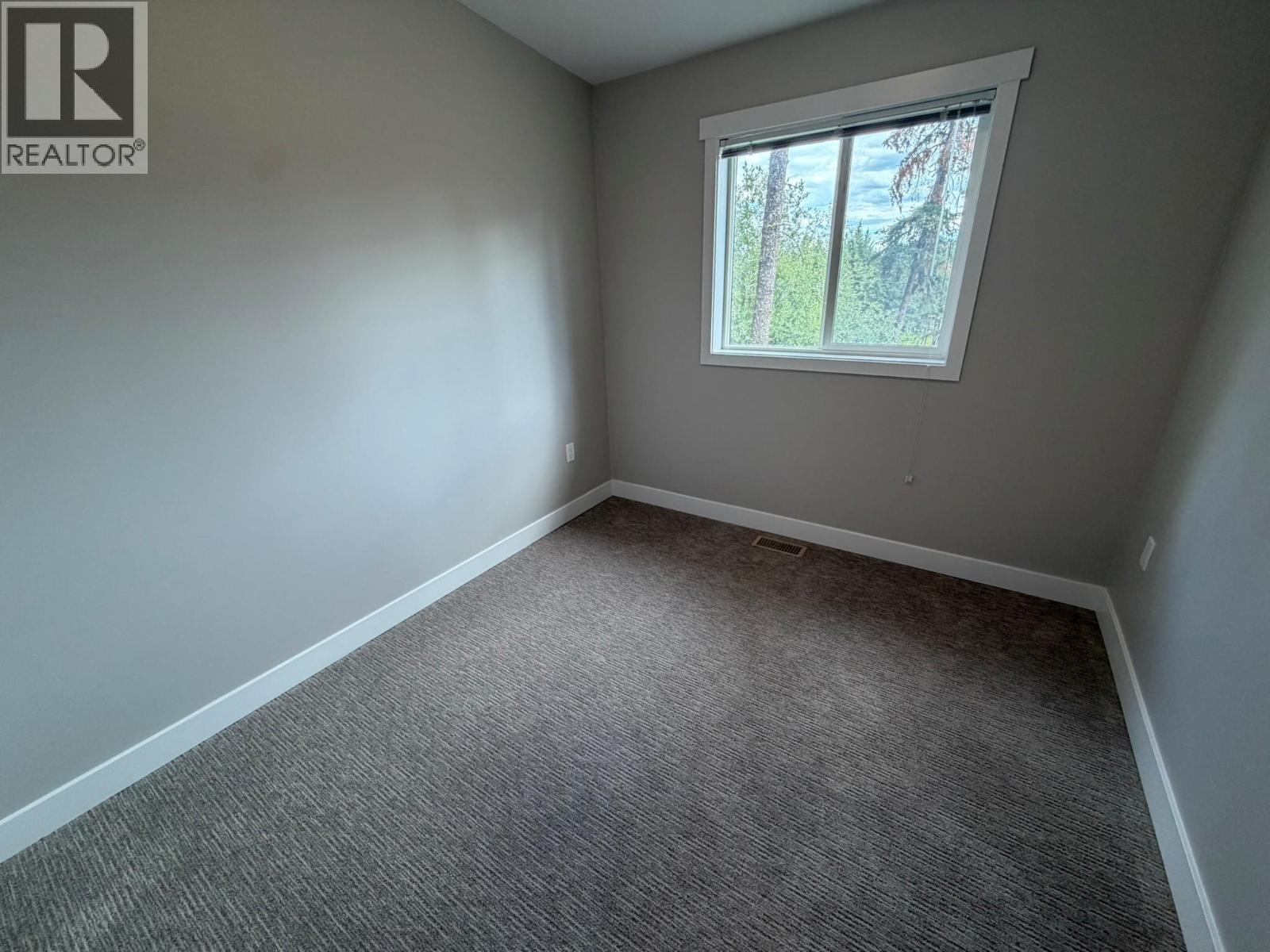 7932 Alpine Road, Kelowna, British Columbia  V1Z 3V4 - Photo 38 - 10399698
