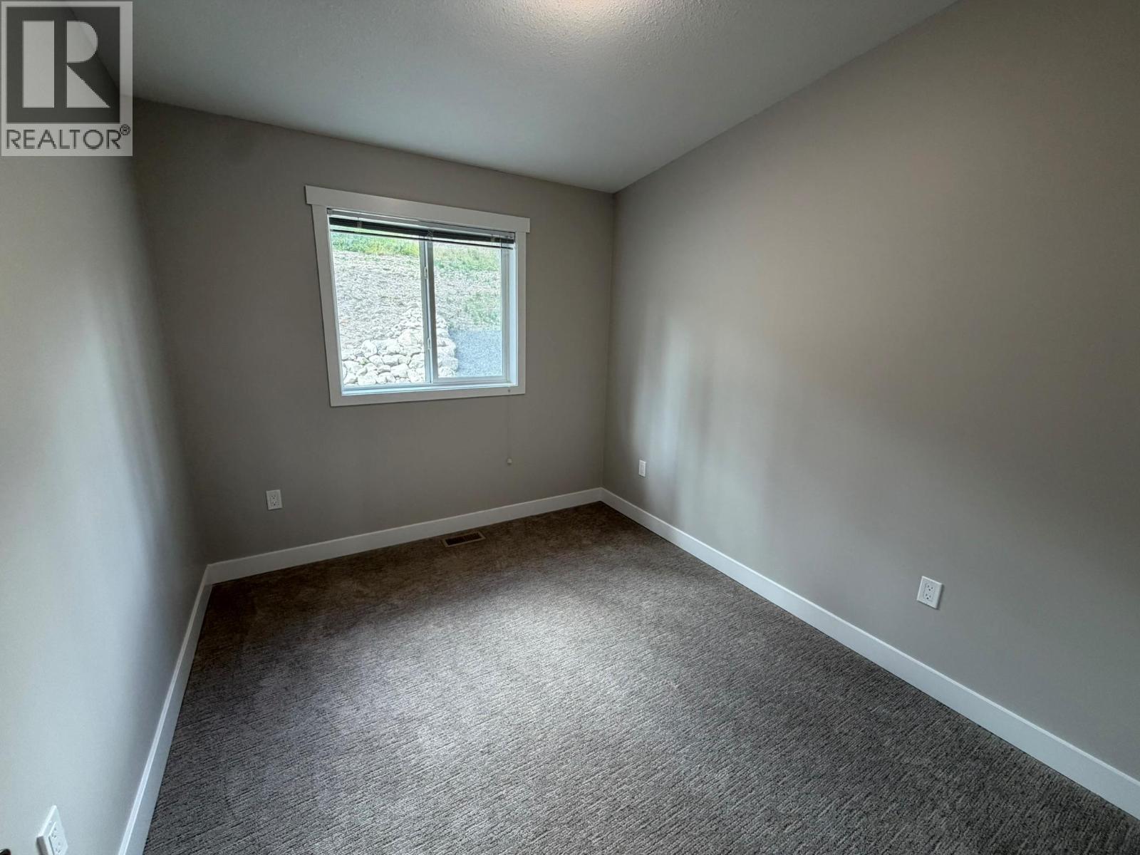 7932 Alpine Road, Kelowna, British Columbia  V1Z 3V4 - Photo 40 - 10399698