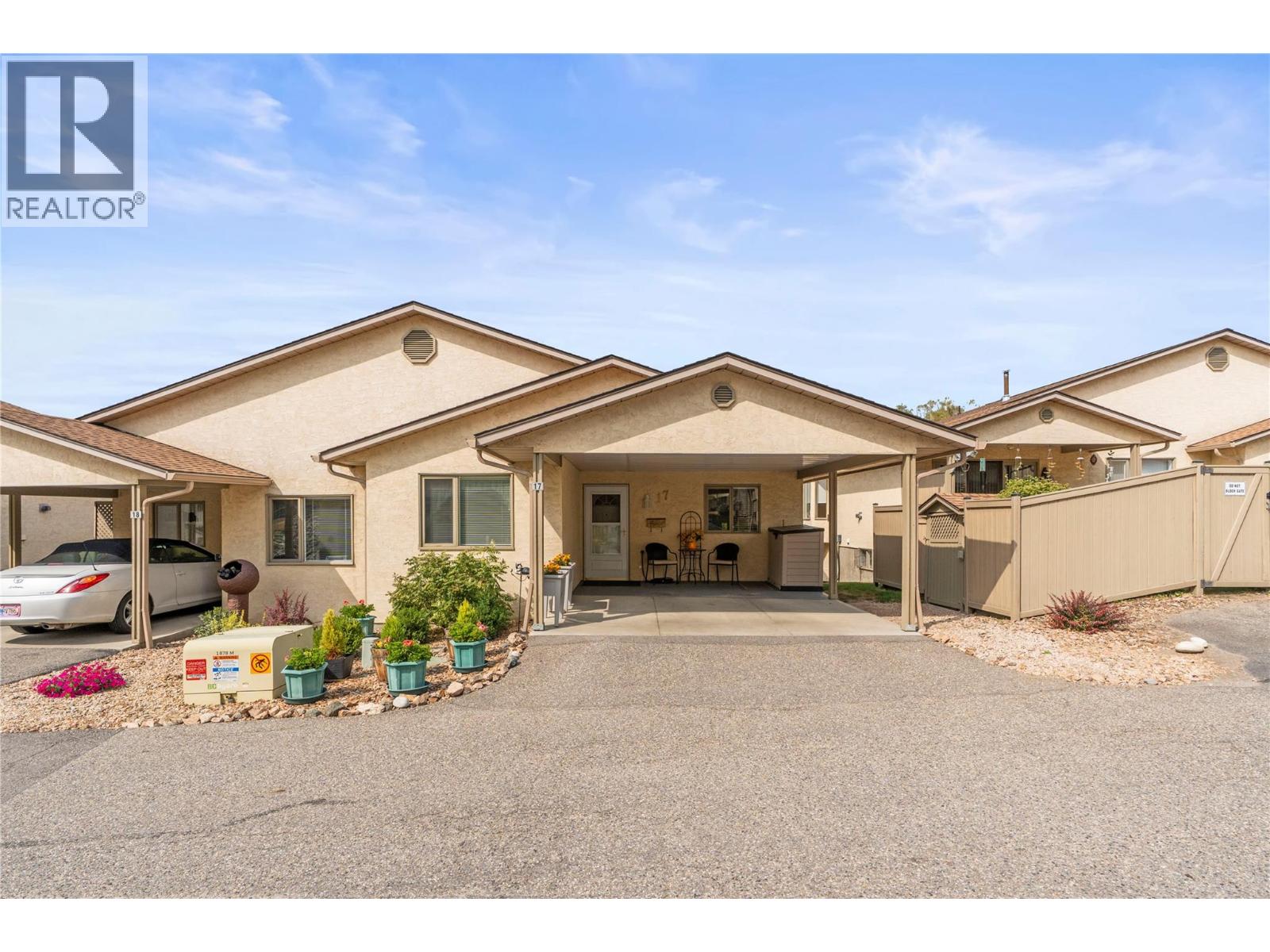 3850 Argyle Avenue Unit# 17, Vernon, British Columbia  V1T 8K9 - Photo 1 - 10399844