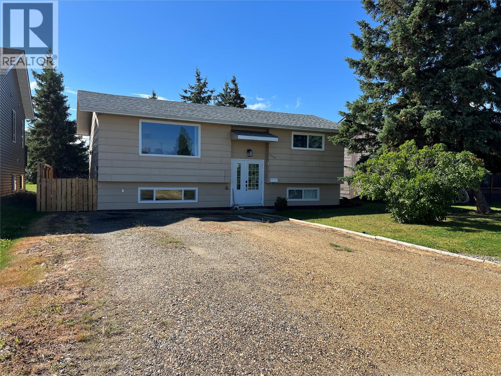 1017 120 Avenue, Dawson Creek, British Columbia  V1G 3J8 - Photo 31 - 10399940