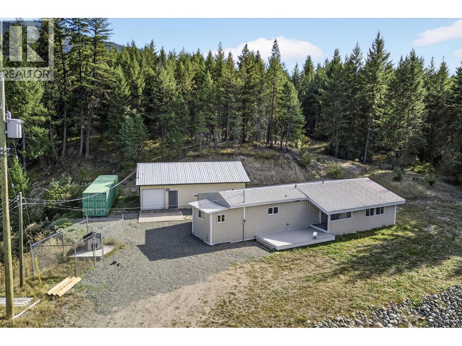 888 Barriere Lakes Road, Barriere, British Columbia  V0E 1E1 - Photo 1 - 10399889