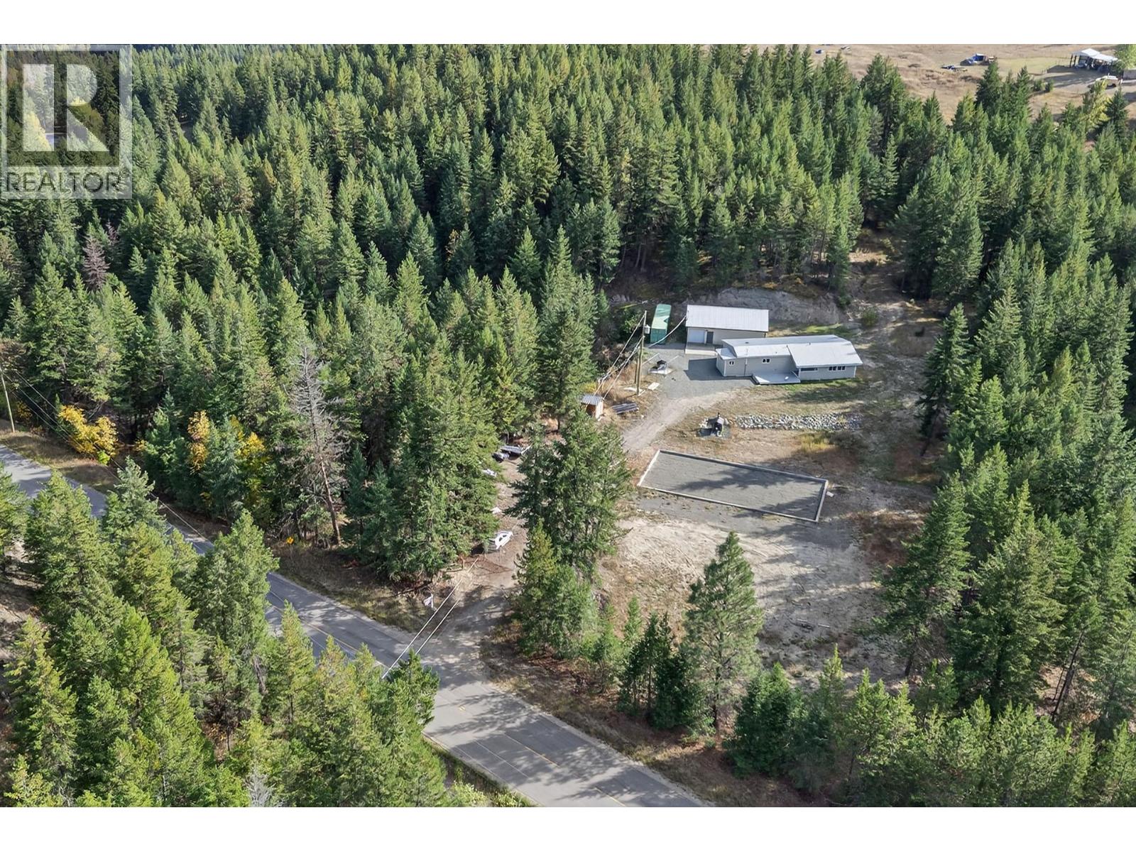 888 Barriere Lakes Road, Barriere, British Columbia  V0E 1E1 - Photo 3 - 10399889