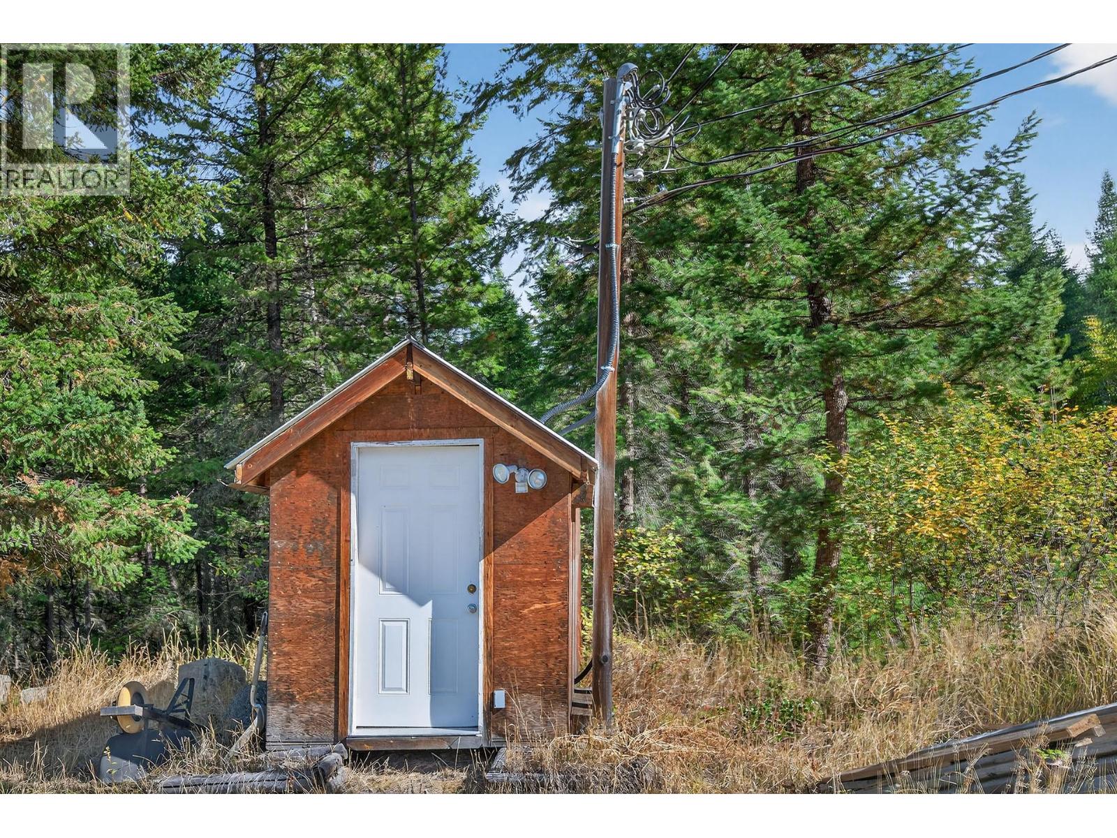 888 Barriere Lakes Road, Barriere, British Columbia  V0E 1E1 - Photo 35 - 10399889