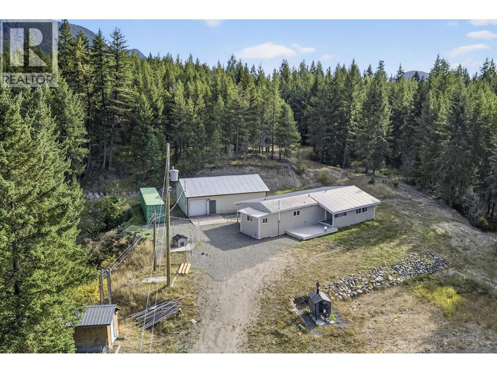 888 Barriere Lakes Road, Barriere, British Columbia  V0E 1E1 - Photo 47 - 10399889