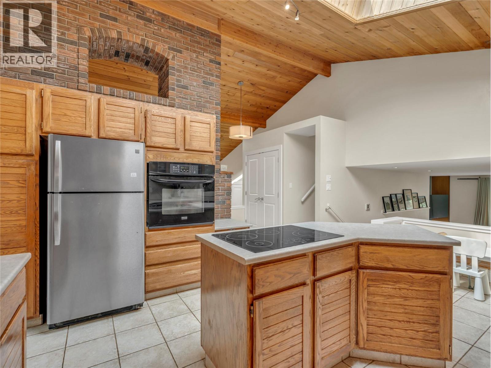 157 Adams Crescent, Penticton, British Columbia  V2A 7B6 - Photo 11 - 10399473