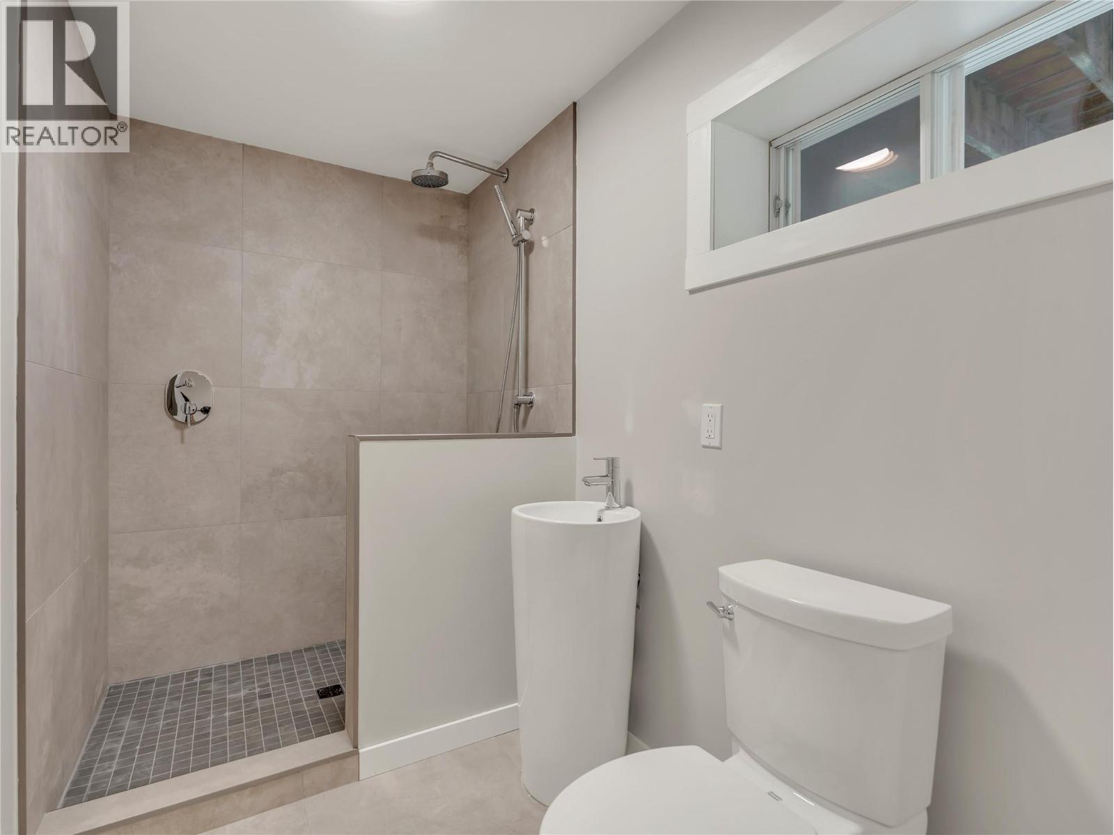 157 Adams Crescent, Penticton, British Columbia  V2A 7B6 - Photo 38 - 10399473