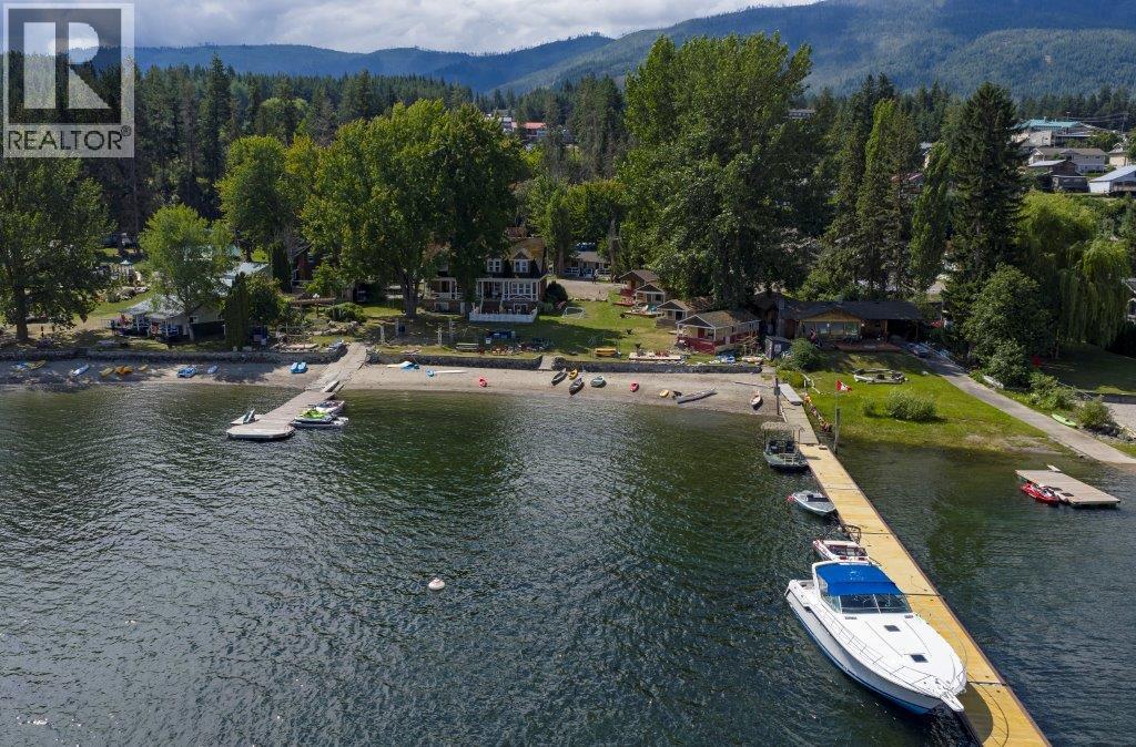 1276 & 1283 Dieppe Road, Sorrento, British Columbia  V0E 2W0 - Photo 3 - 10399941