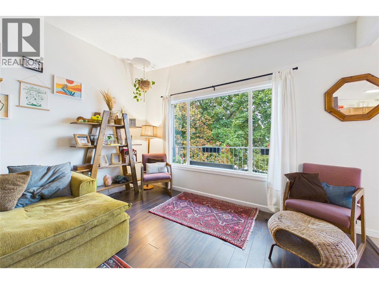 1393 Highland Drive S, Kelowna, British Columbia  V1Y 3W2 - Photo 3 - 10399566