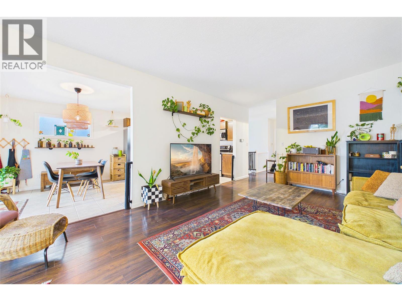 1393 Highland Drive S, Kelowna, British Columbia  V1Y 3W2 - Photo 4 - 10399566