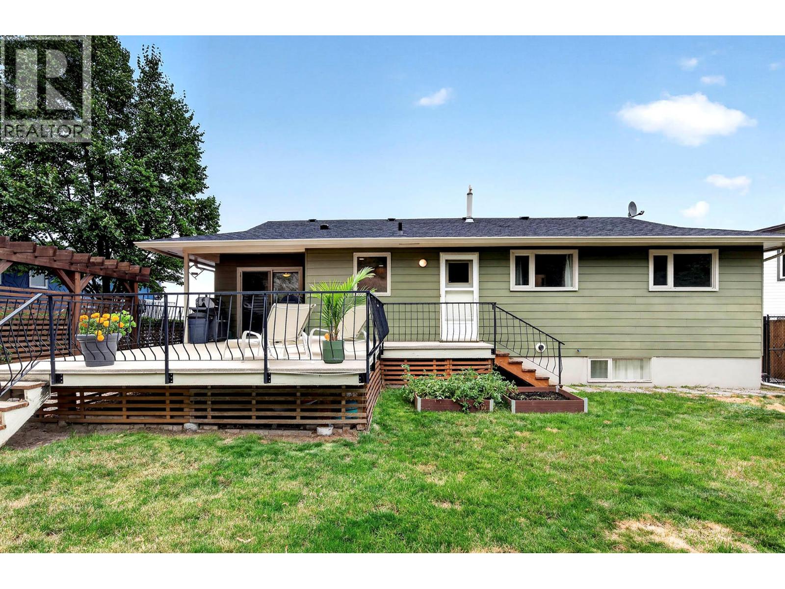 233 Monmouth Drive, Kamloops, British Columbia  V2E 1L9 - Photo 38 - 10334399