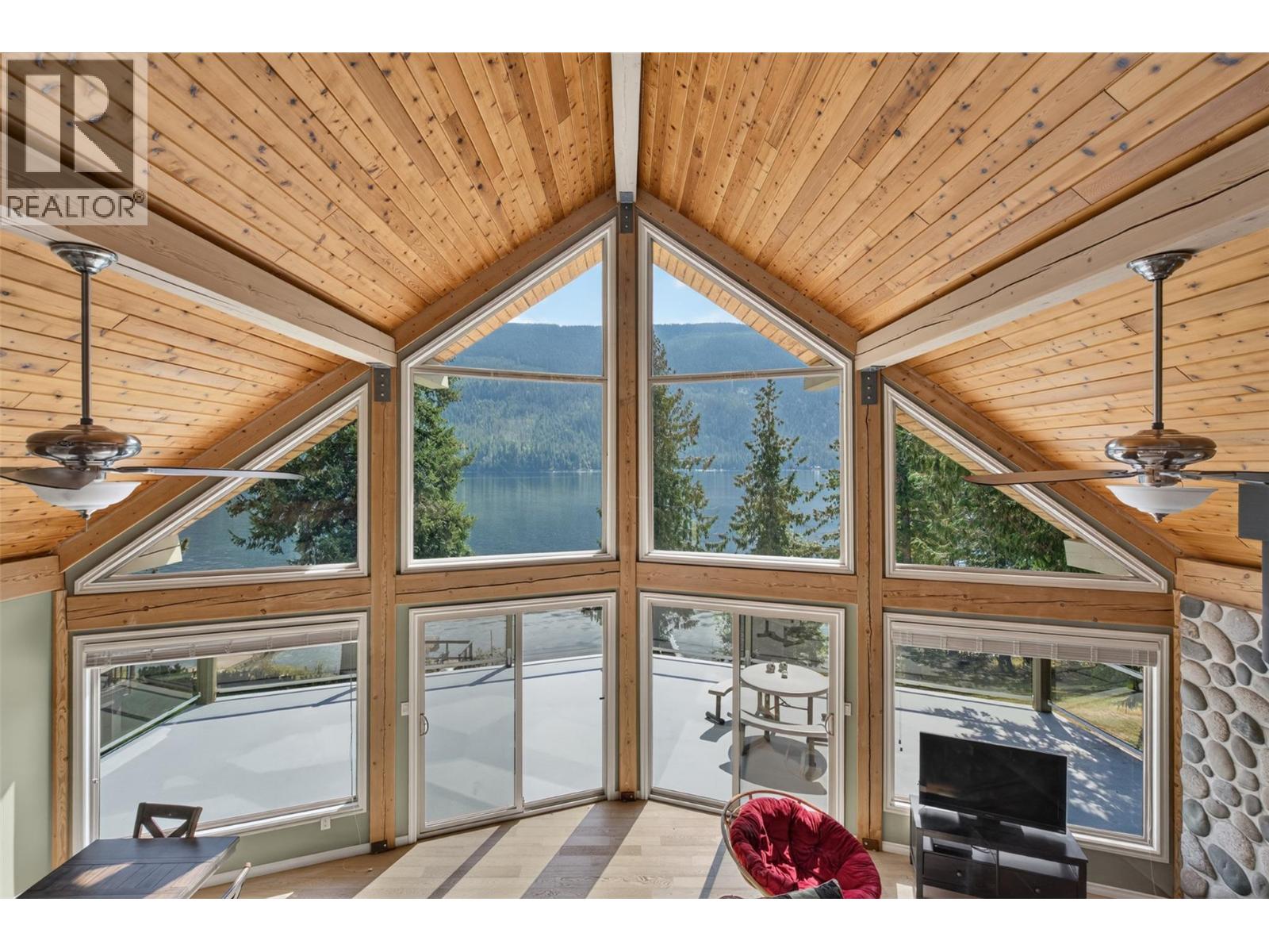 7540 Russel Fsr Creek Unit# 17, Barriere, British Columbia  V0E 0A9 - Photo 12 - 10399477