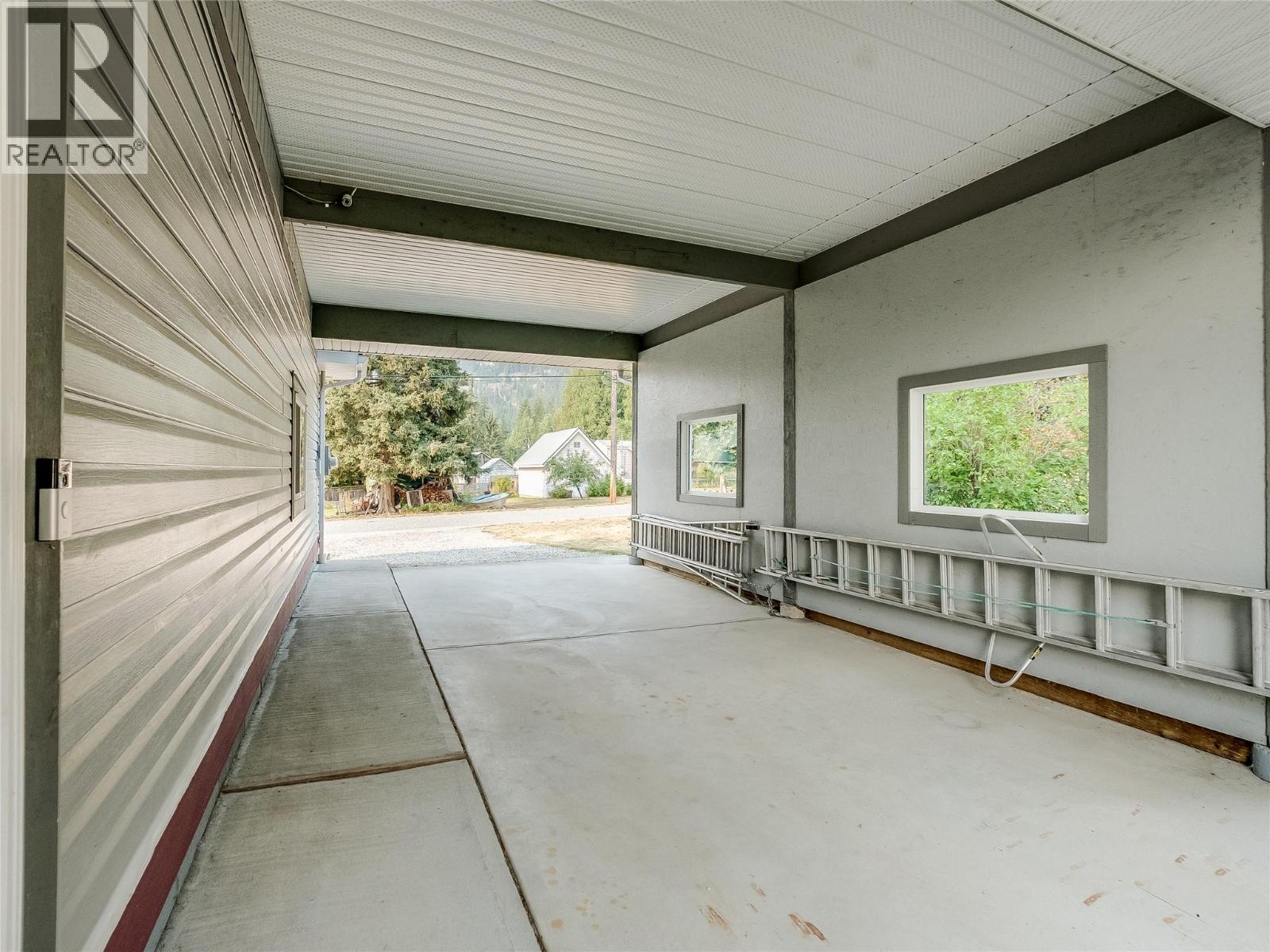 603 Fletcher Avenue, Slocan, British Columbia  V0G 2C0 - Photo 50 - 10399441
