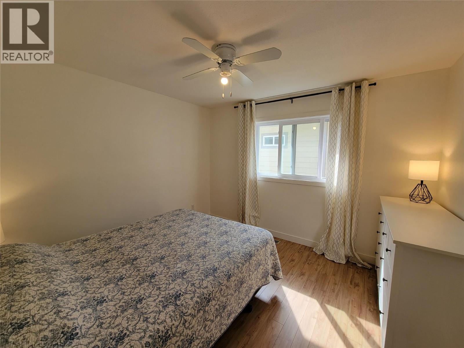 412 10th Avenue, Keremeos, British Columbia  V0X 1N3 - Photo 22 - 10399948