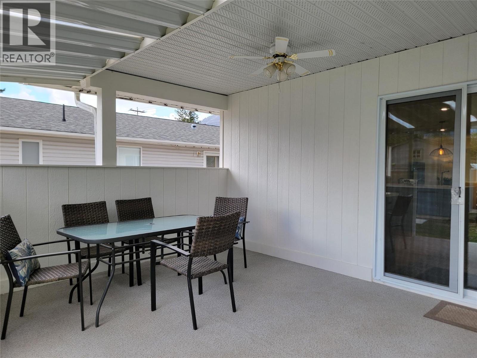 412 10th Avenue, Keremeos, British Columbia  V0X 1N3 - Photo 37 - 10399948