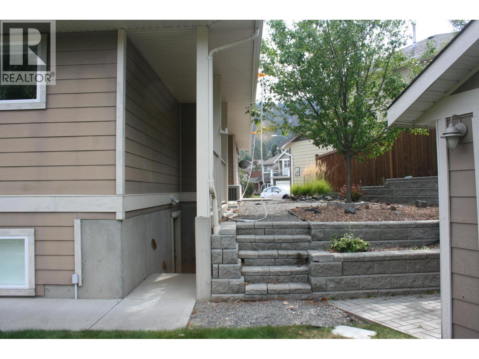 1985 Stikine Place, Kamloops, British Columbia  V2E 2T2 - Photo 29 - 10399906