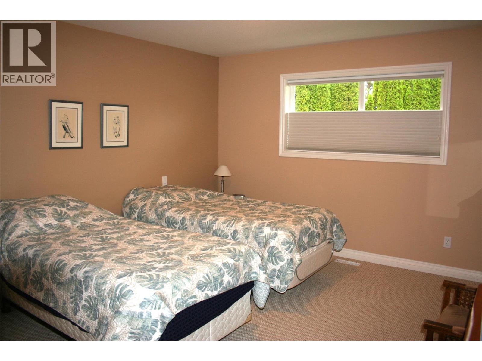 1985 Stikine Place, Kamloops, British Columbia  V2E 2T2 - Photo 8 - 10399906