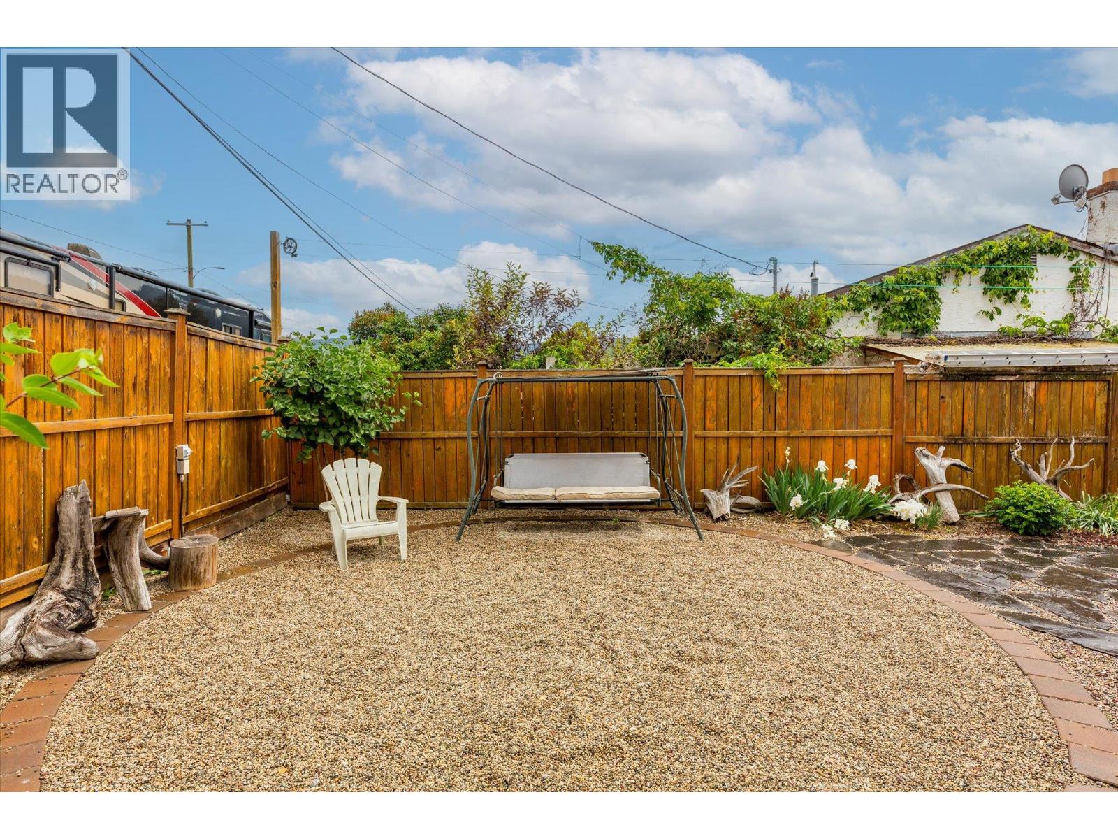 1460 Lund Road, Kelowna, British Columbia  V1X 4K4 - Photo 3 - 10398864