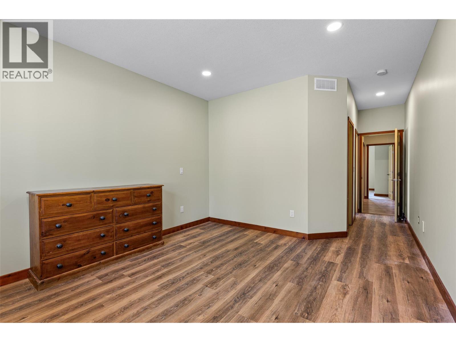 750 Firwood Road, Kelowna, British Columbia  V1Z 3V5 - Photo 31 - 10395626