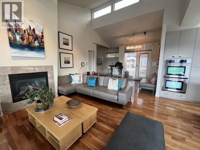 164 Williamson Place, Penticton, British Columbia  V2A 8N1 - Photo 8 - 10399934