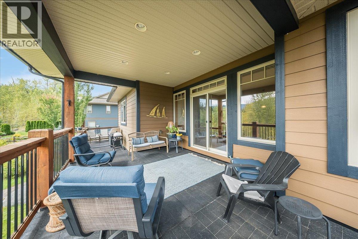 925 Redstone Drive, Rossland, British Columbia  V0G 1Y0 - Photo 15 - 10399786