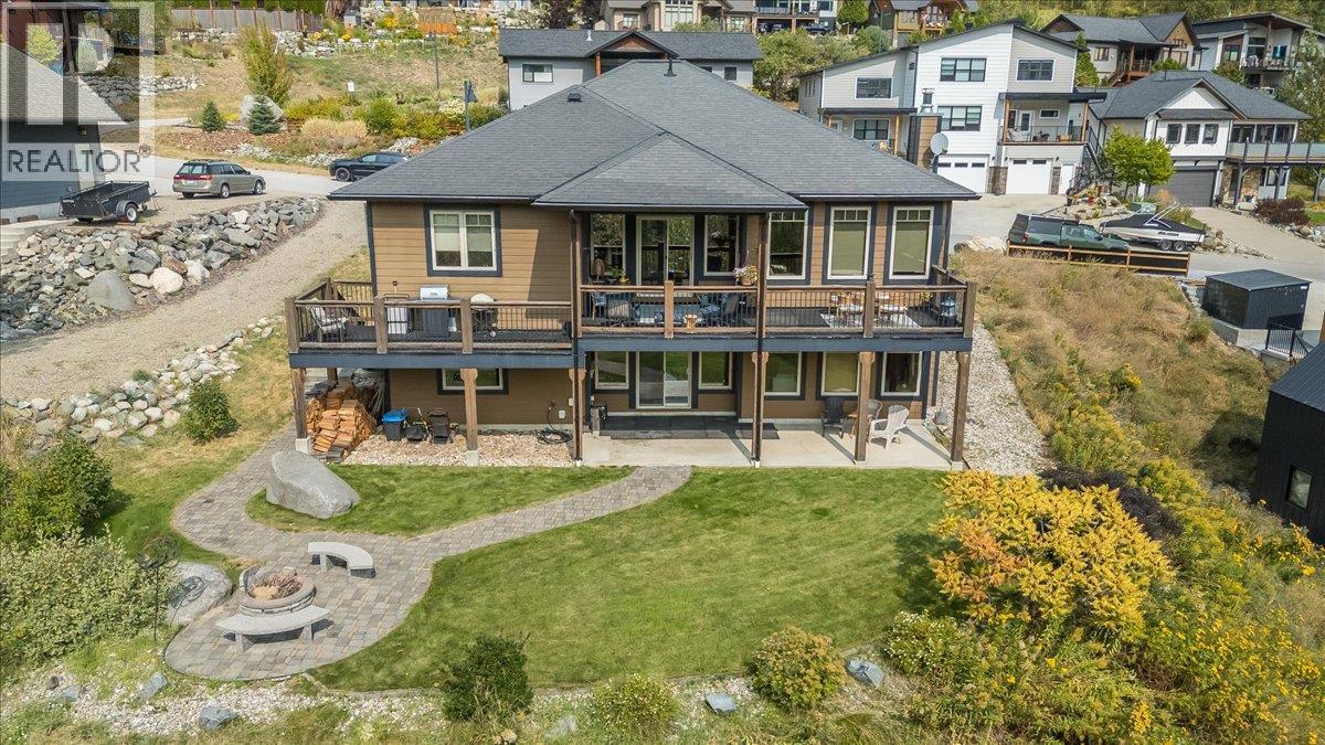 925 Redstone Drive, Rossland, British Columbia  V0G 1Y0 - Photo 8 - 10399786