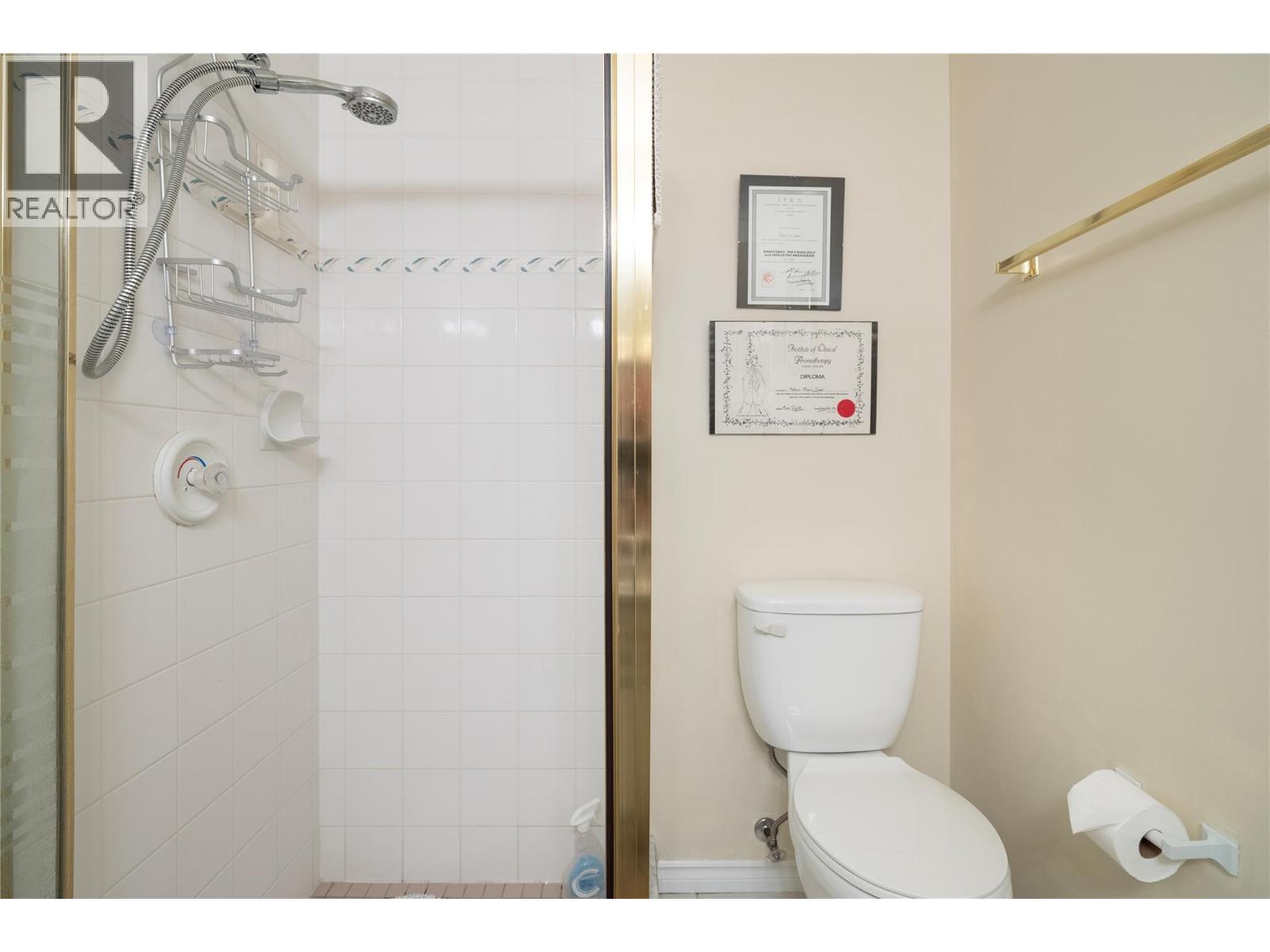 3301 Centennial Drive Unit# 407, Vernon, British Columbia  V1T 2T8 - Photo 35 - 10399839