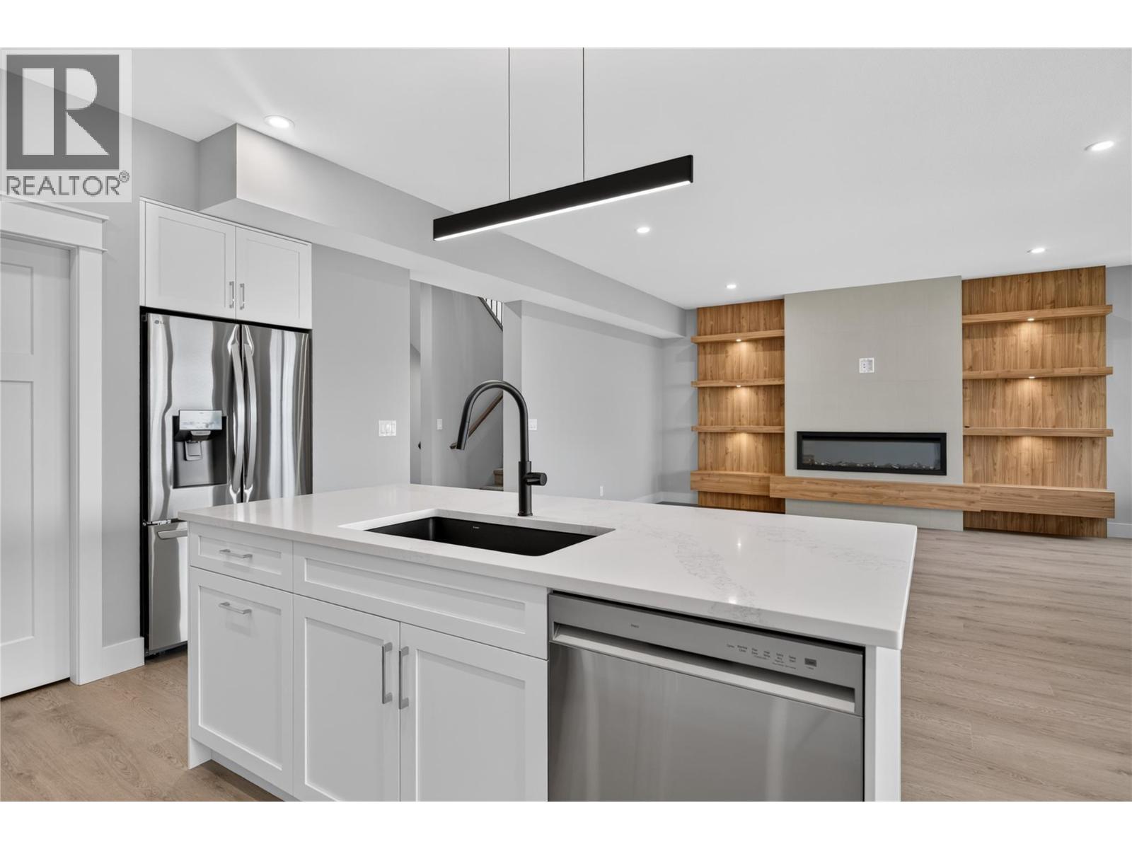 4315 Painted Turtle Drive, Vernon, British Columbia  V1H 1A2 - Photo 14 - 10399719