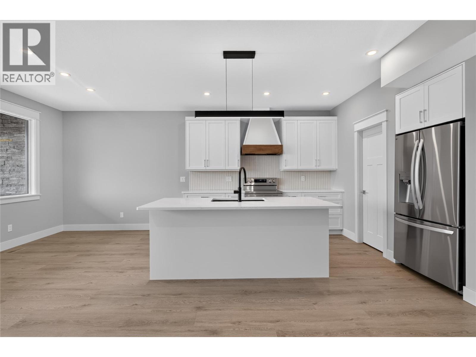 4315 Painted Turtle Drive, Vernon, British Columbia  V1H 1A2 - Photo 21 - 10399719
