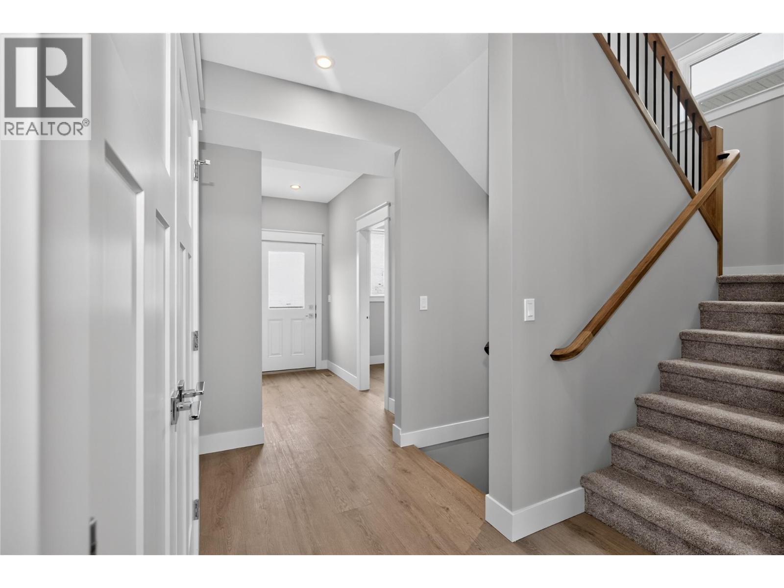 4315 Painted Turtle Drive, Vernon, British Columbia  V1H 1A2 - Photo 29 - 10399719