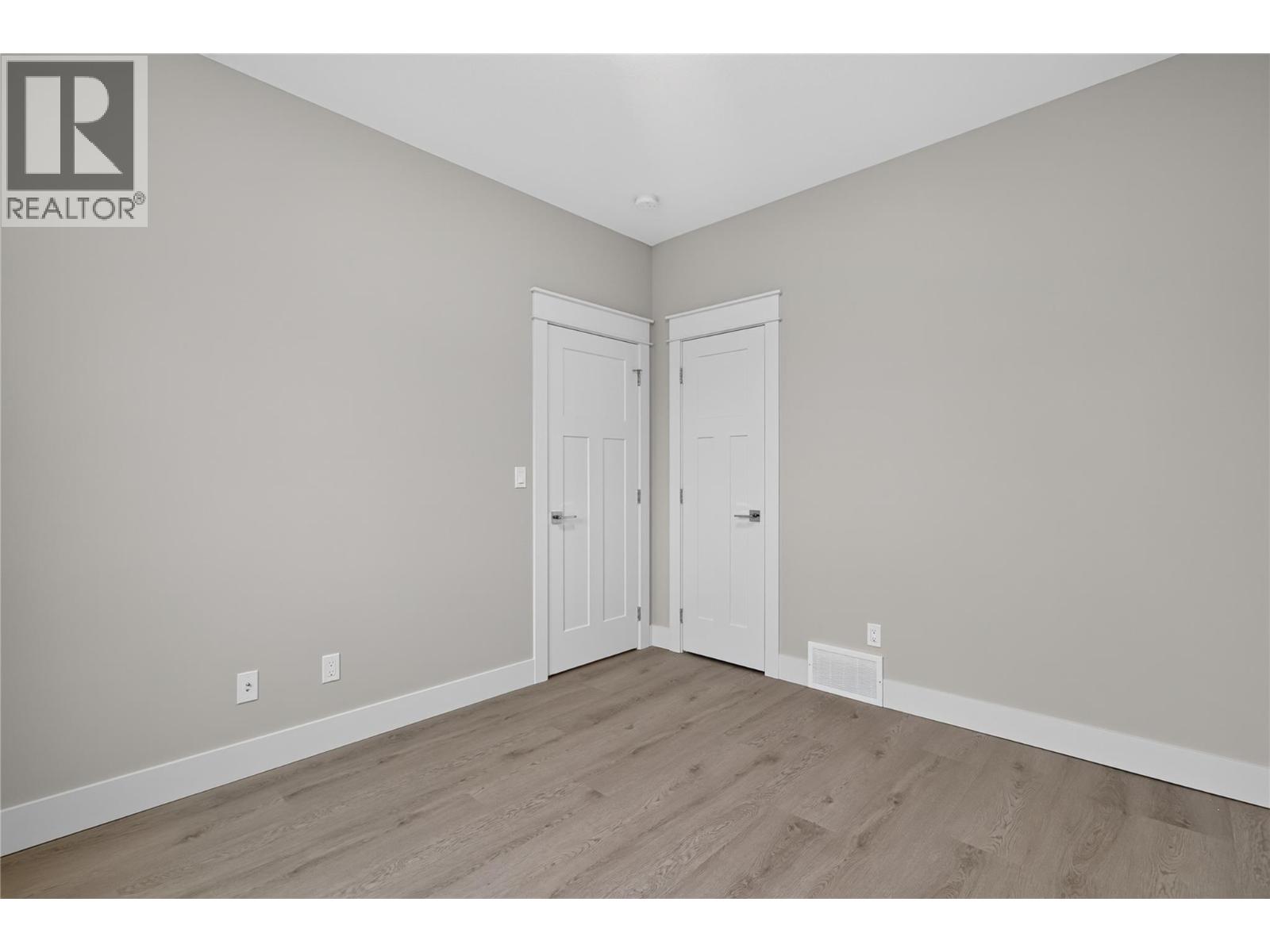 4315 Painted Turtle Drive, Vernon, British Columbia  V1H 1A2 - Photo 34 - 10399719