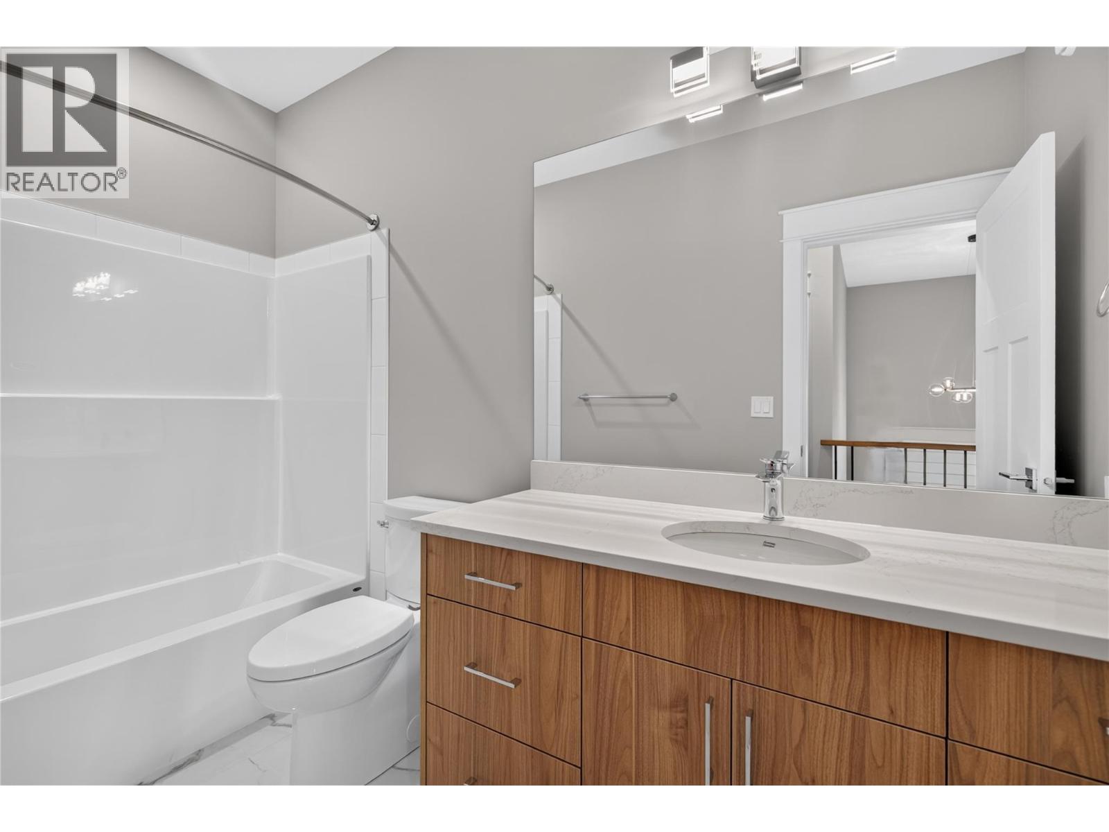 4315 Painted Turtle Drive, Vernon, British Columbia  V1H 1A2 - Photo 43 - 10399719