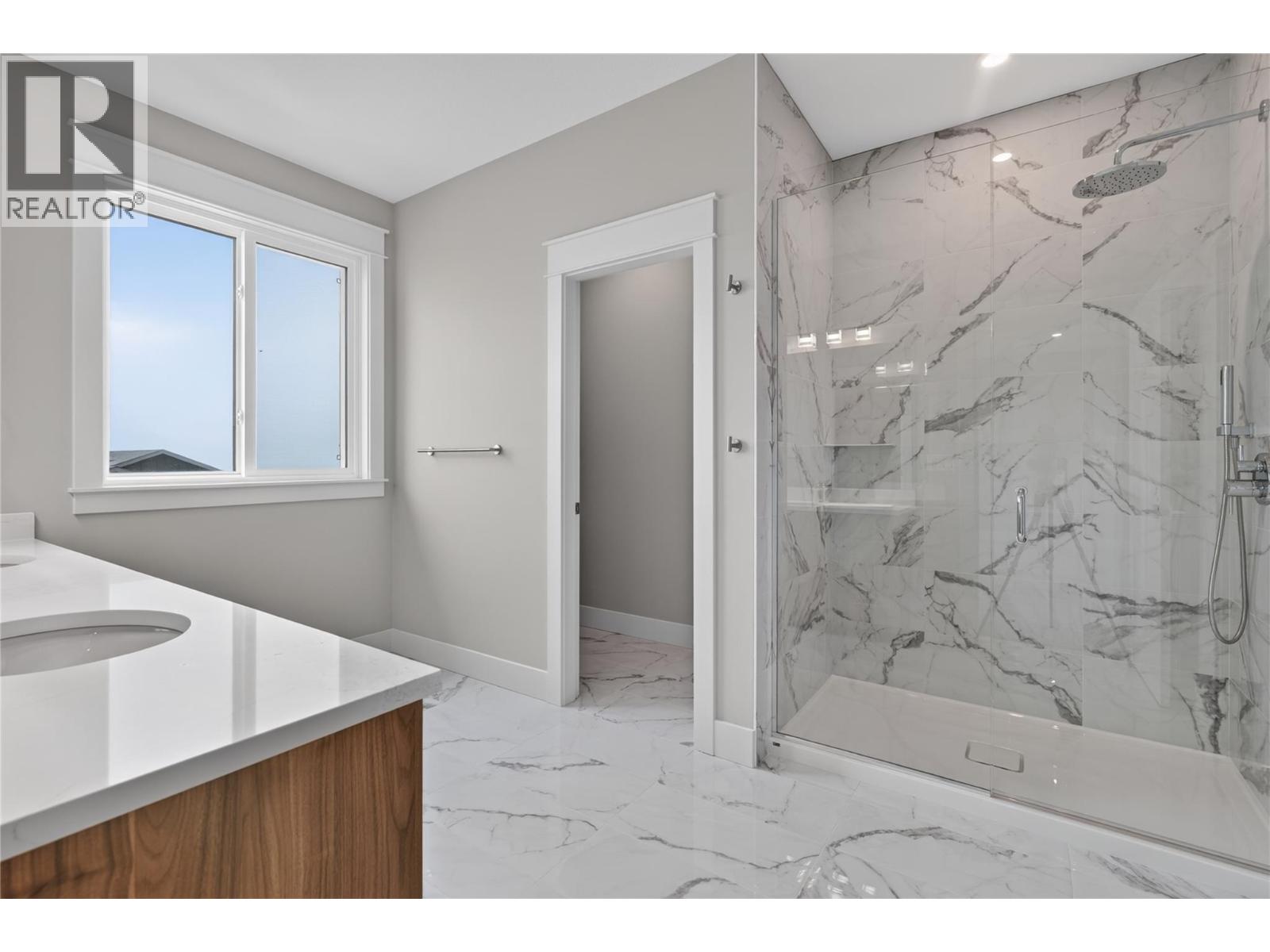 4315 Painted Turtle Drive, Vernon, British Columbia  V1H 1A2 - Photo 52 - 10399719