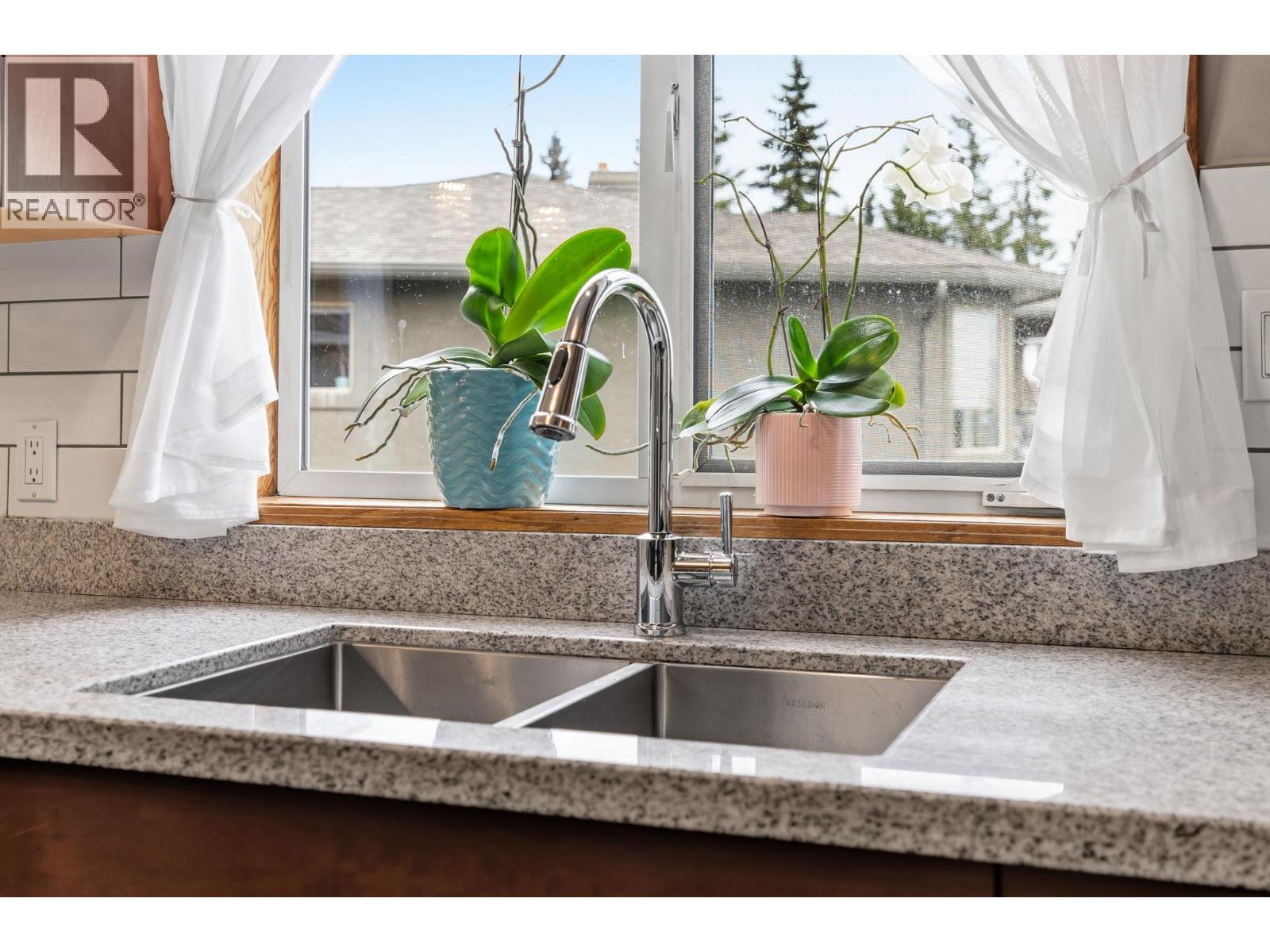 1108 Menu Road, West Kelowna, British Columbia  V1Z 2J5 - Photo 12 - 10399563
