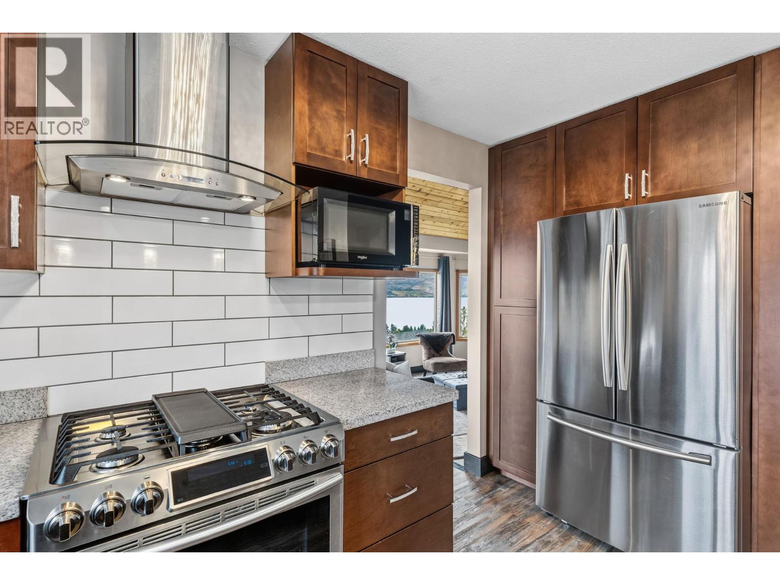 1108 Menu Road, West Kelowna, British Columbia  V1Z 2J5 - Photo 4 - 10399563