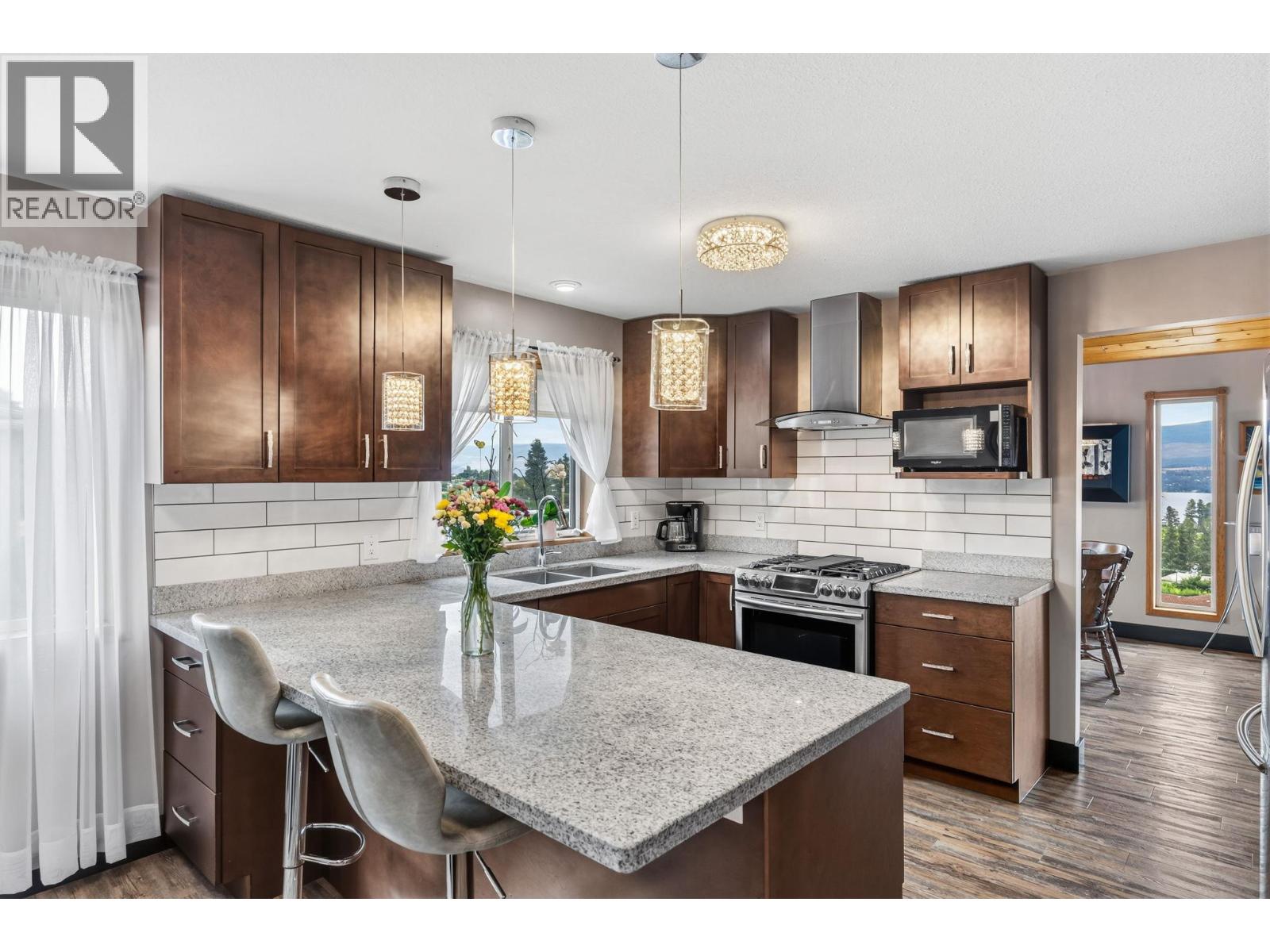 1108 Menu Road, West Kelowna, British Columbia  V1Z 2J5 - Photo 5 - 10399563