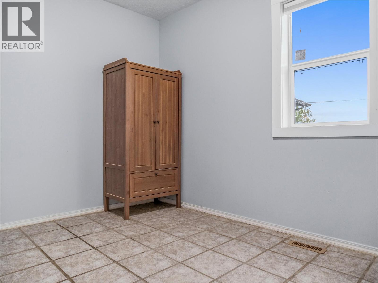 1331 101 Avenue, Dawson Creek, British Columbia  V1G 2A4 - Photo 14 - 10399956