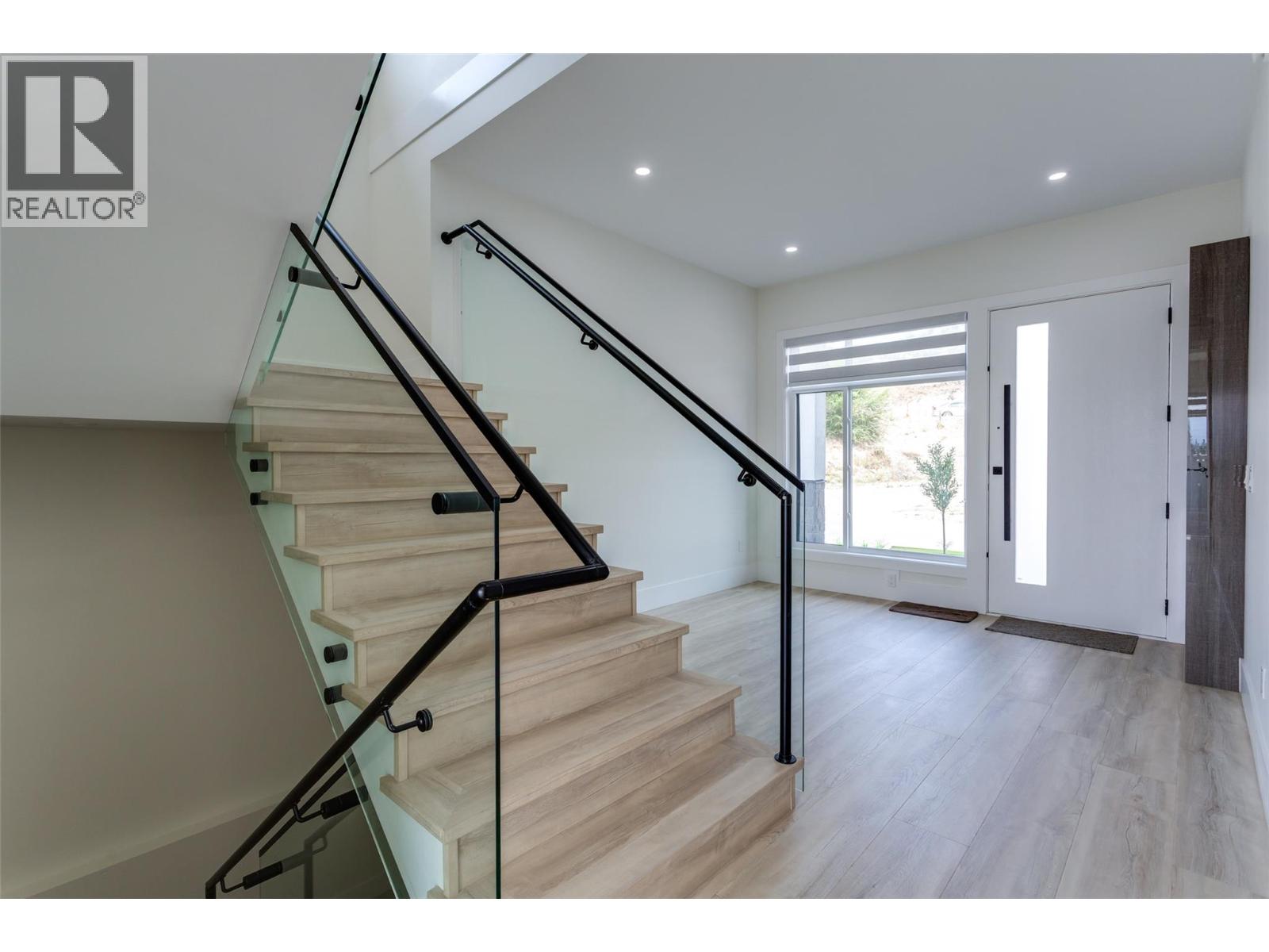 1136 Hume Avenue, Kelowna, British Columbia  V1P 1S3 - Photo 18 - 10399206