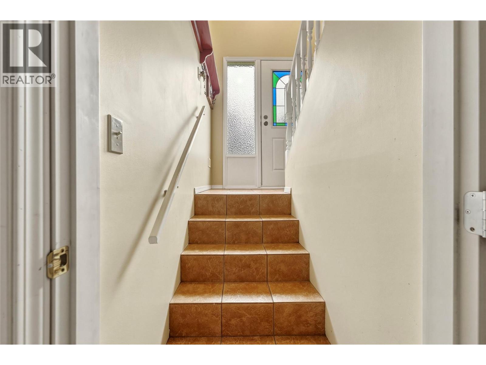 3304 Sidney Crescent, Spallumcheen, British Columbia  V4Y 0S7 - Photo 19 - 10399949
