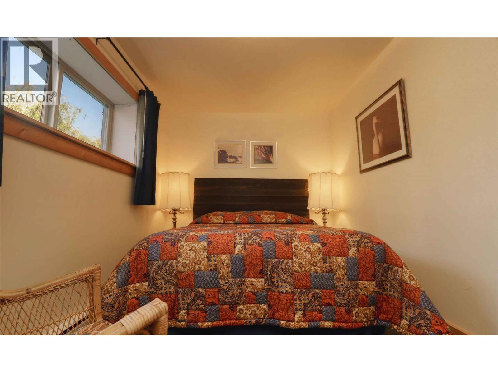 957 Little Shuswap Lake Road, Chase, British Columbia  V0E 1M2 - Photo 18 - 10399275