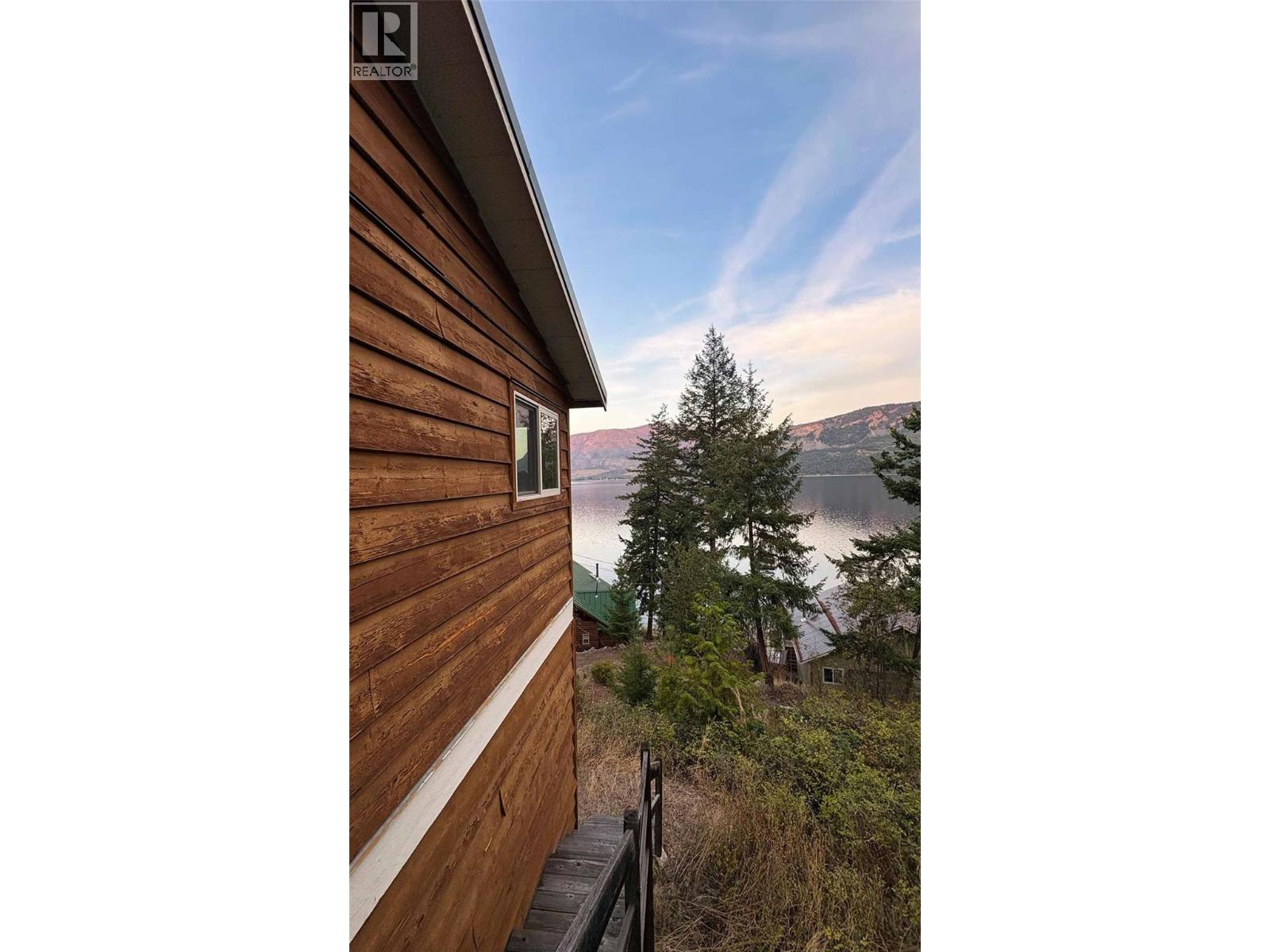 957 Little Shuswap Lake Road, Chase, British Columbia  V0E 1M2 - Photo 37 - 10399275