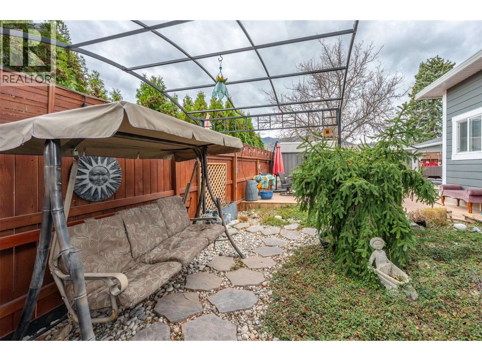 220 Brandon Avenue, Penticton, British Columbia  V2A 3S6 - Photo 28 - 10399952