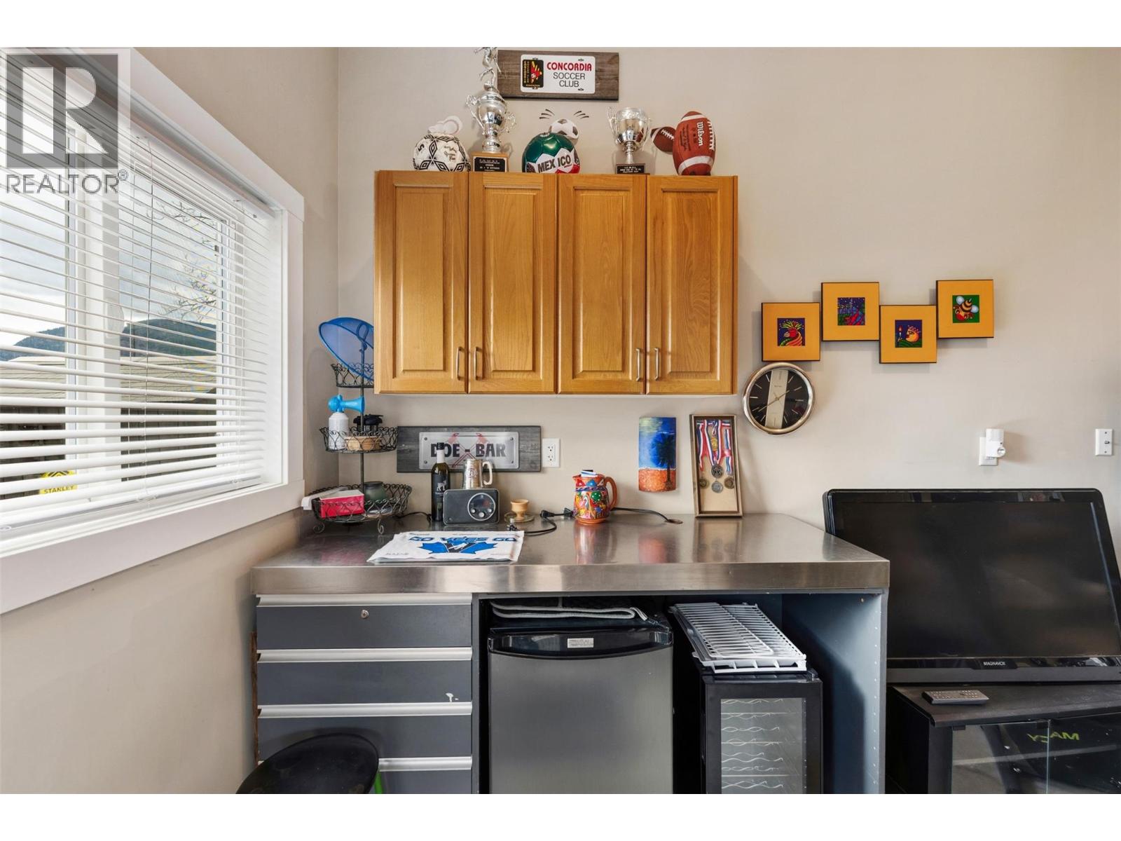 220 Brandon Avenue, Penticton, British Columbia  V2A 3S6 - Photo 38 - 10399952